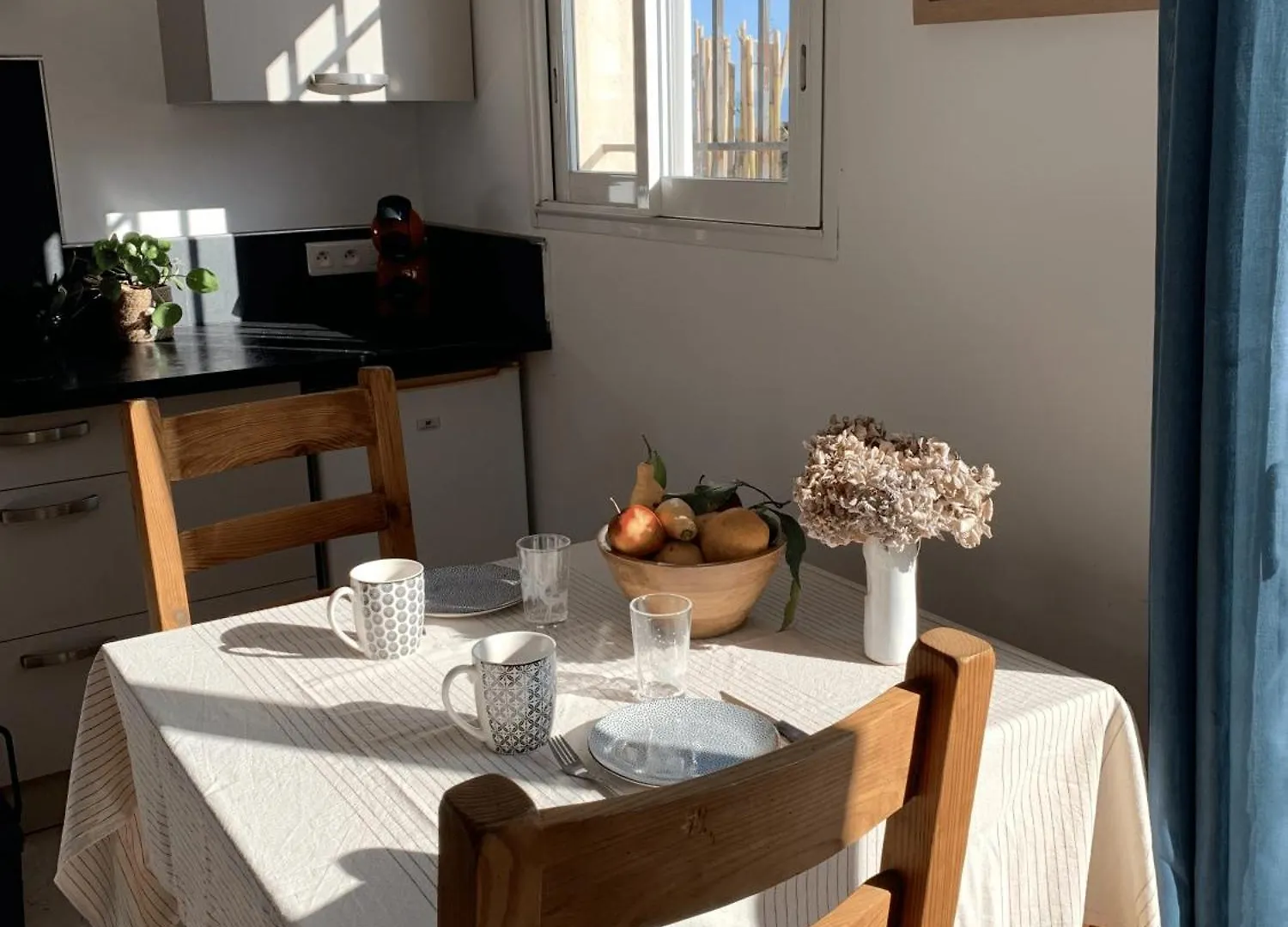 Charmante Maisonnette Proche Du Centre Du Village La Garde-Freinet Casa de Férias