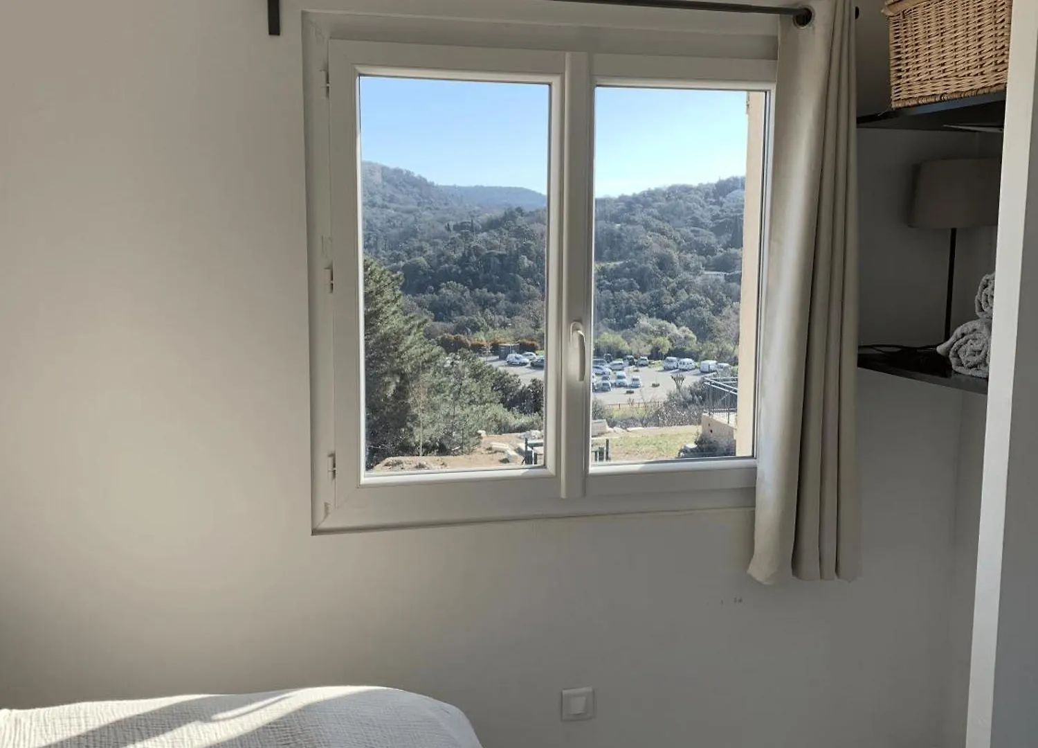 Casa de Férias Charmante Maisonnette Proche Du Centre Du Village La Garde-Freinet